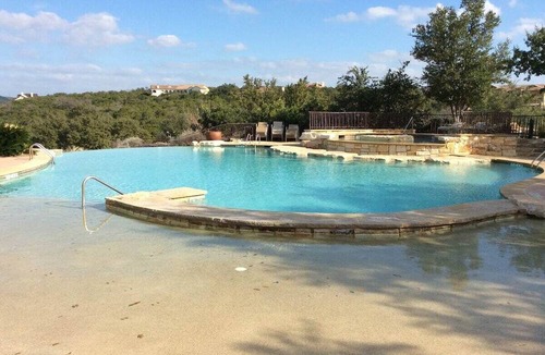 Jonestown Condo | BEST View of Lake Travis! Largest 3 Bed-3 Bath Floor Plan-THE HOLLOWS-Sleeps 8
