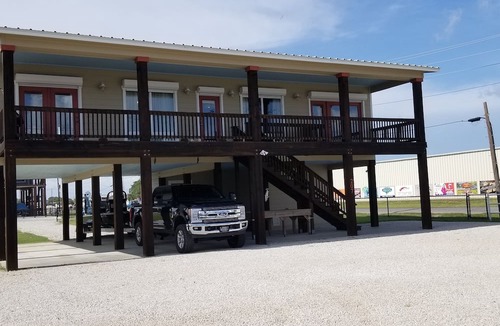 Port O Connor House | Location, Location! Only Steps to Froggies Boat Ramp and Bait dock