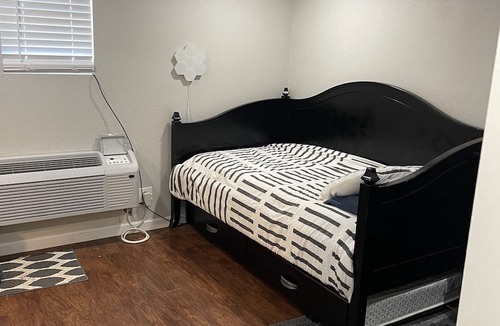 Fort Worth House | 2 bedroom house