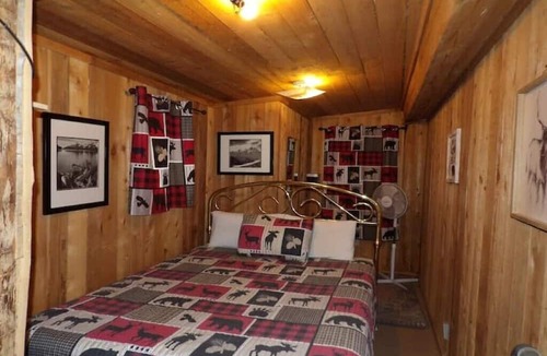 Ruidoso Cabin | #18 Ponderosa Cabins 104 N Laurel cabin 18