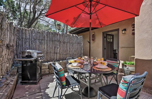 Vista Encantada Condo | Modern Condo w/Santa Fe Charm 1 Mi to Plaza