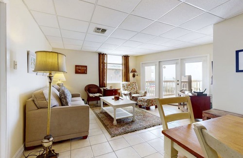 South Padre Island Condo | Waterfront condo with pool & dock - minutes from the beach