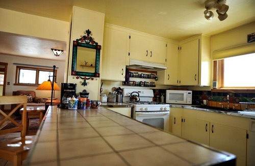 Tyrone Cabin | Spacious Cabin Rental with Beautiful Mountain Views near Pinos Altos, New Mexico