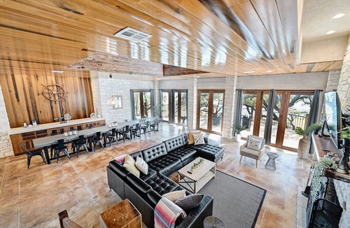 Circle J Ranch Lakeside House | Luxury Lakefront Escape on Lake Travis