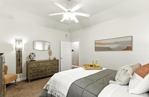 Abilene House | Spur of the Moment - West Texas Escape Sleeps 7