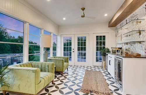 Wimberley House | 15% Discount Luxury Hill Country Estate Sleeps 23 Pool Vineyard
