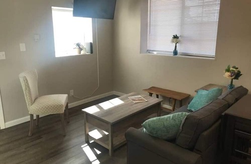 Alamedan Valley Apartment | Studio apartment located in the North Valley