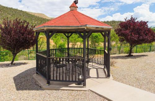 Ruidoso Downs Hotel | La Quinta by Wyndham Ruidoso Downs