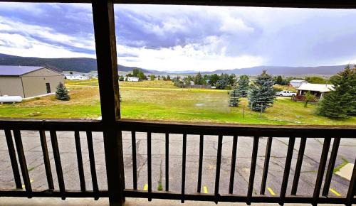 Eagle Nest Hotel | Eagle Nest Inn & Apartments