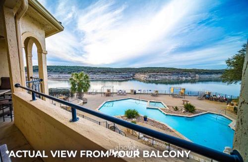 Highland Lake Estates Apartment | Lakeview & Pool View on an Island with Sauna & Spa