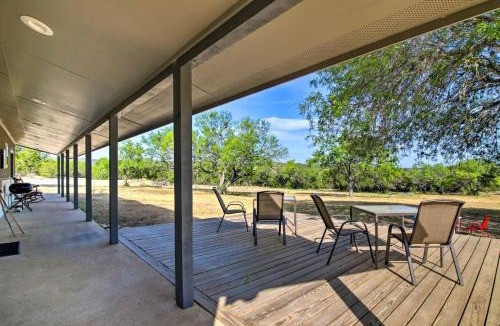 Oatmeal House | A Slice of Paradise: Newly Remodeled Rental on 25 Acres in Marble Falls, Texas