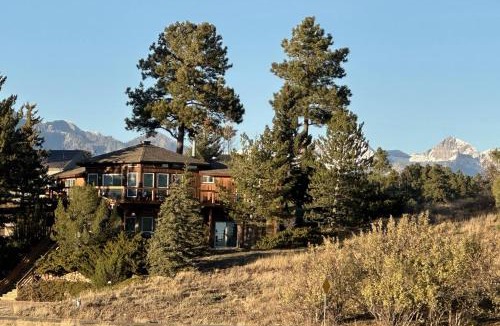 Pagosa Springs House | 296 Carlee Place ("Nineteenth Hole Ski Chalet")