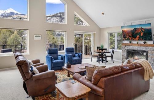 Ridgway House | Peaceful Pines in Ridgway CO