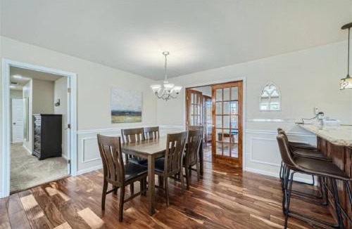 Cedar Creek House | The Cedar House