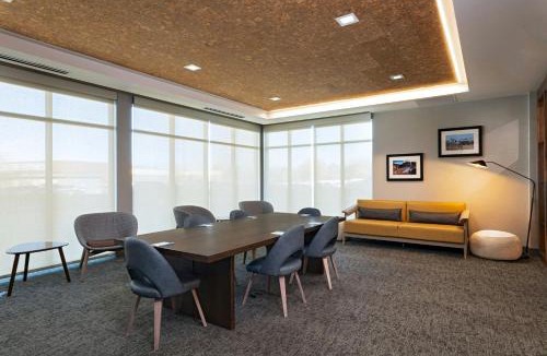 Uptown Hotel | TownePlace Suites by Marriott Albuquerque Uptown