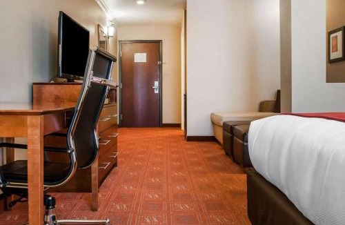 Farmington Hotel | Comfort Suites Farmington