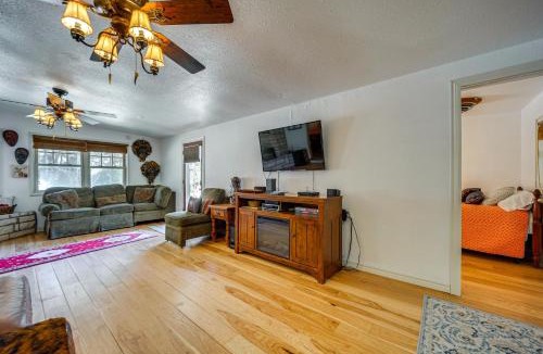 Mountain Home House | Kerrville Area Home w/Outdoor Entertainment Space
