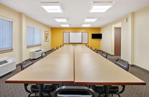 Albuquerque Hotel | La Quinta by Wyndham Albuquerque Journal Ctr NW