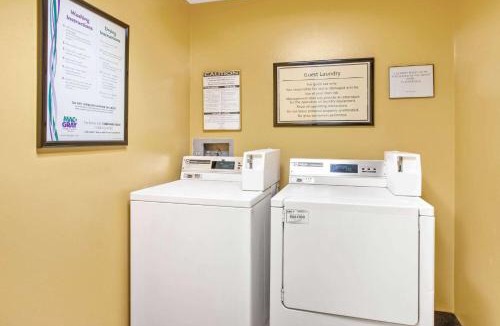 Albuquerque Hotel | La Quinta by Wyndham Albuquerque Journal Ctr NW