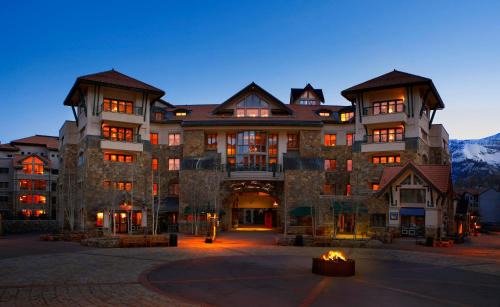 Mountain Village Cabin | Fairmont Heritage Place, Franz Klammer Lodge