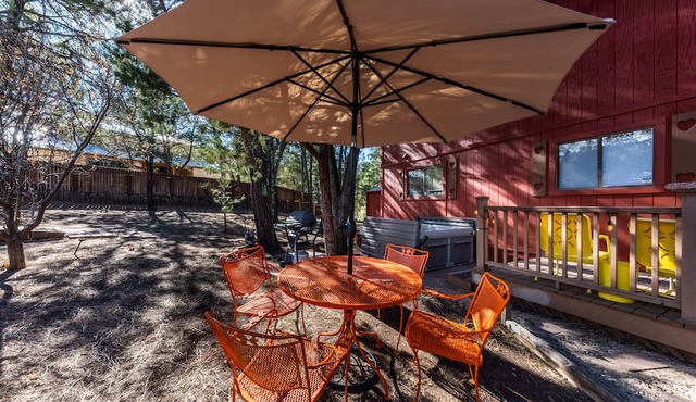 Mockingbird Cabin
