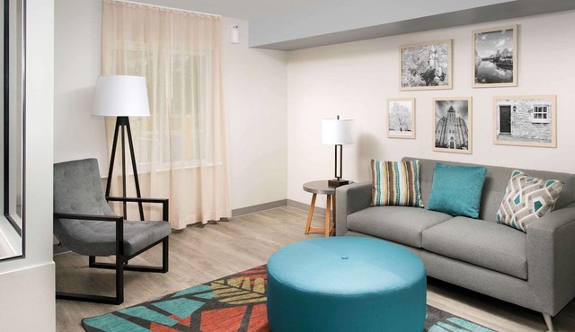 WoodSpring Suites Albuquerque East I-40 Tramway
