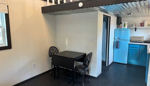 Green Country Tiny Home in Hillsboro