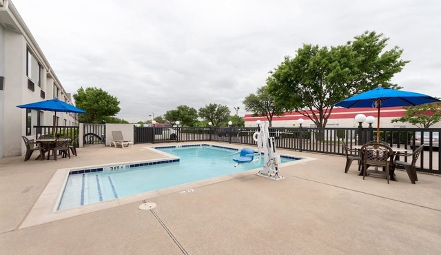 Motel 6 Dallas, TX - Northeast