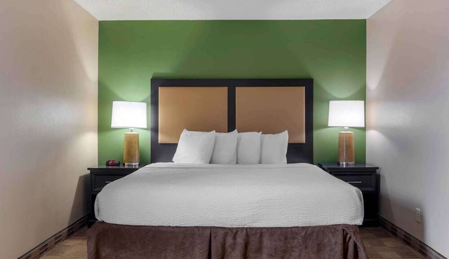 Extended Stay America Select Suites Dallas Farmers Branch