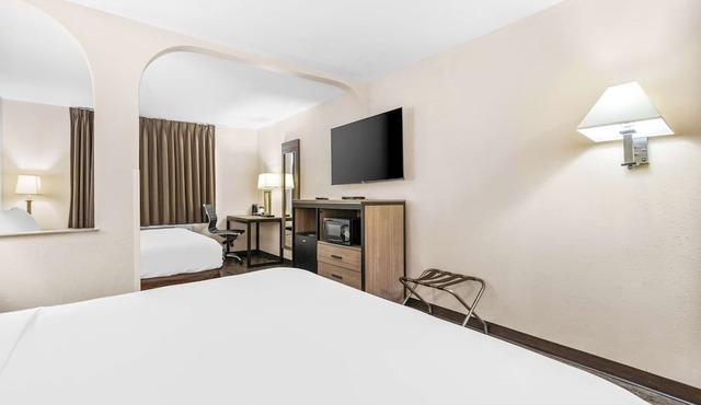 SureStay Hotel by Best Western Albuquerque Midtown