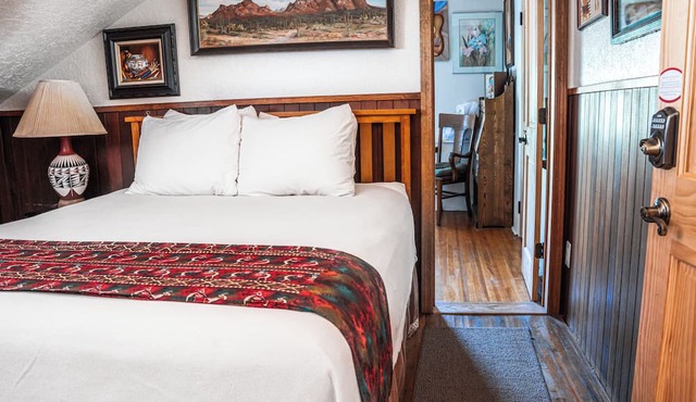 Red Horse Bed and Breakfast