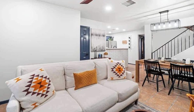 Modern Farmhouse 3BR Near Fort Bliss