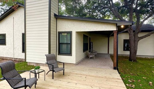 Dry Creek Ranch | 100-Acre Retreat in Bryan