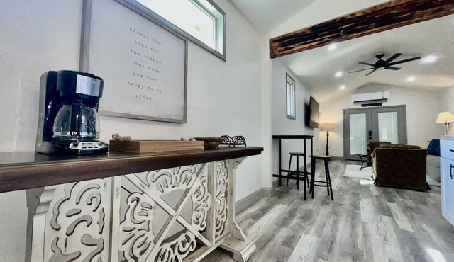 Tranquil & Serene Cottage for 2 with Private River Access
