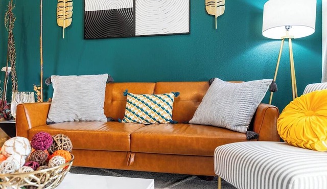 Zenful Affirmations | Luxe 2BR Pool Near UTSA Gym!