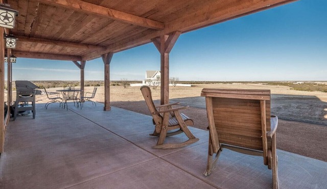 Rustlers Draw cabin in the pasture