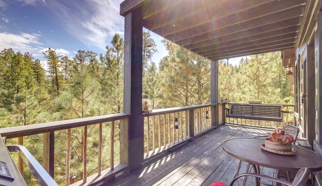 Jemez Springs Cabin w/Stunning Mtn Views!