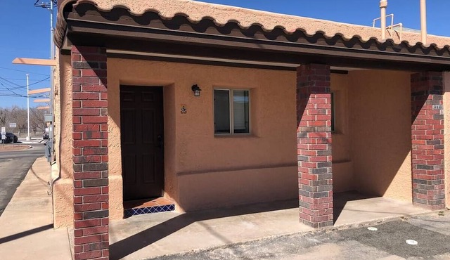 Lovely 1-Bedroom Adobe Escape