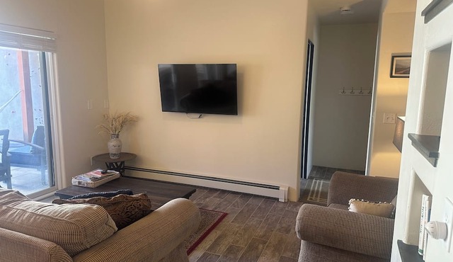 Beautiful 1bd In the Mountains on the outskirts of Albuquerque