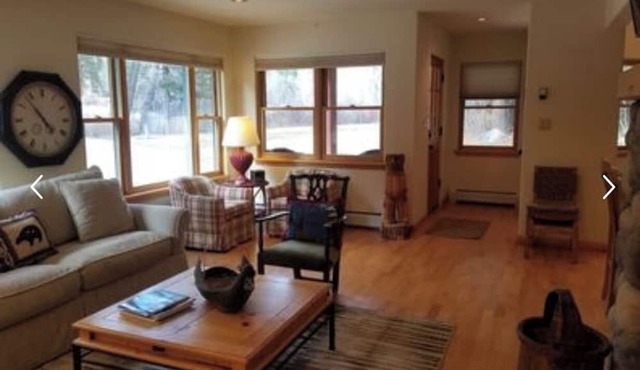 Riverfront (600 feet), 3.65 Acres, Park Like Setting - 2 Bedroom