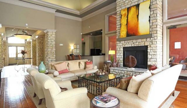 Landing | Stunning 1BD, Rooftop Lounge, Pool