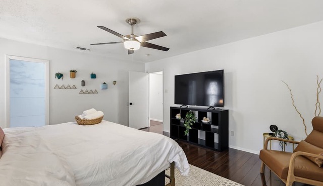 Endless Summer - A Birdy Vacation Rental