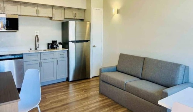 2 Full Beds Kitchen Non-Smoking