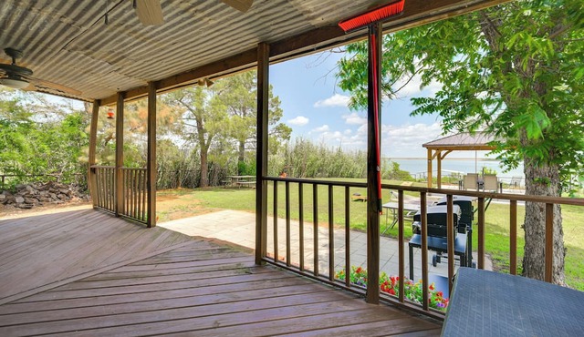 Cabin w/Dock on Hubbard Creek Lake: Pets Welcome!