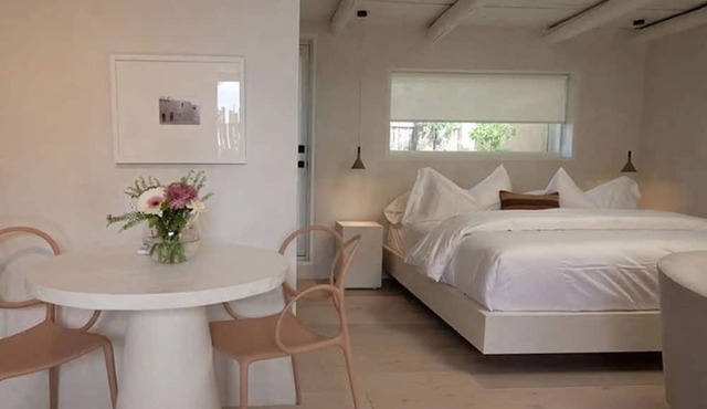 Palace Modern Residences at the Railyard