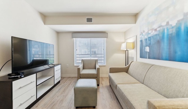 Properties by Preston I Stylish 1Bed I Gym