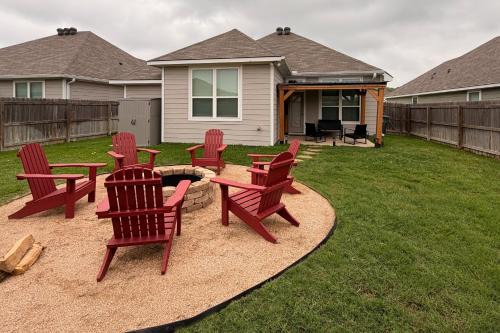 Texas A&M Game Day Hub: Family Retreat w/Yard