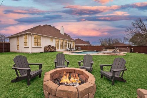 Southern Living At Its Best-Pool BBQ