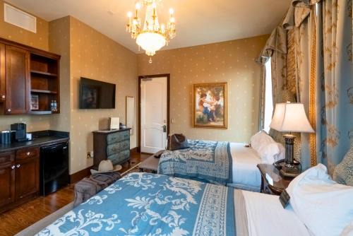 PA Smith Hotel
