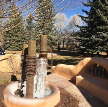 Old Taos Guesthouse B&B
